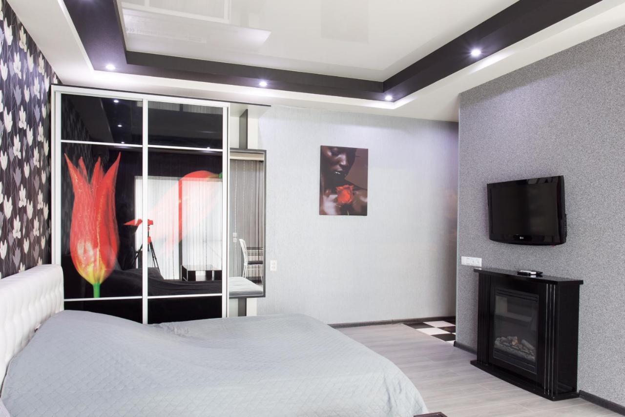 Kharkiv Apartments On Nauky Avenue Екстер'єр фото