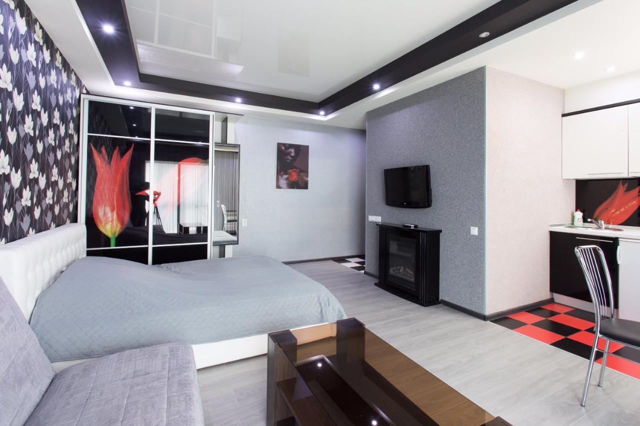 Kharkiv Apartments On Nauky Avenue Екстер'єр фото